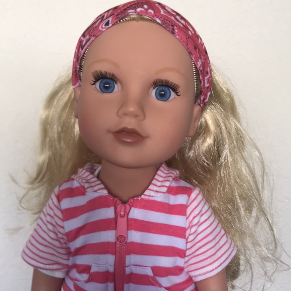 Our Generation Journey doll with accessories blonde hair blue eyes with backpack - Picture 2 of 13